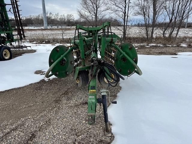 Image of John Deere 700 equipment image 1