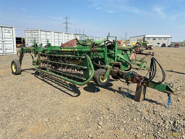 Image of John Deere 700 equipment image 4