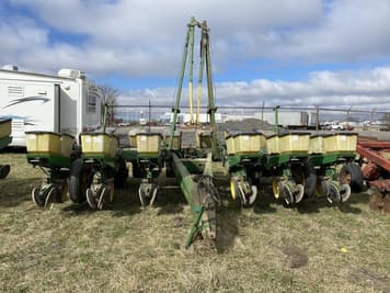 Main image John Deere 7000