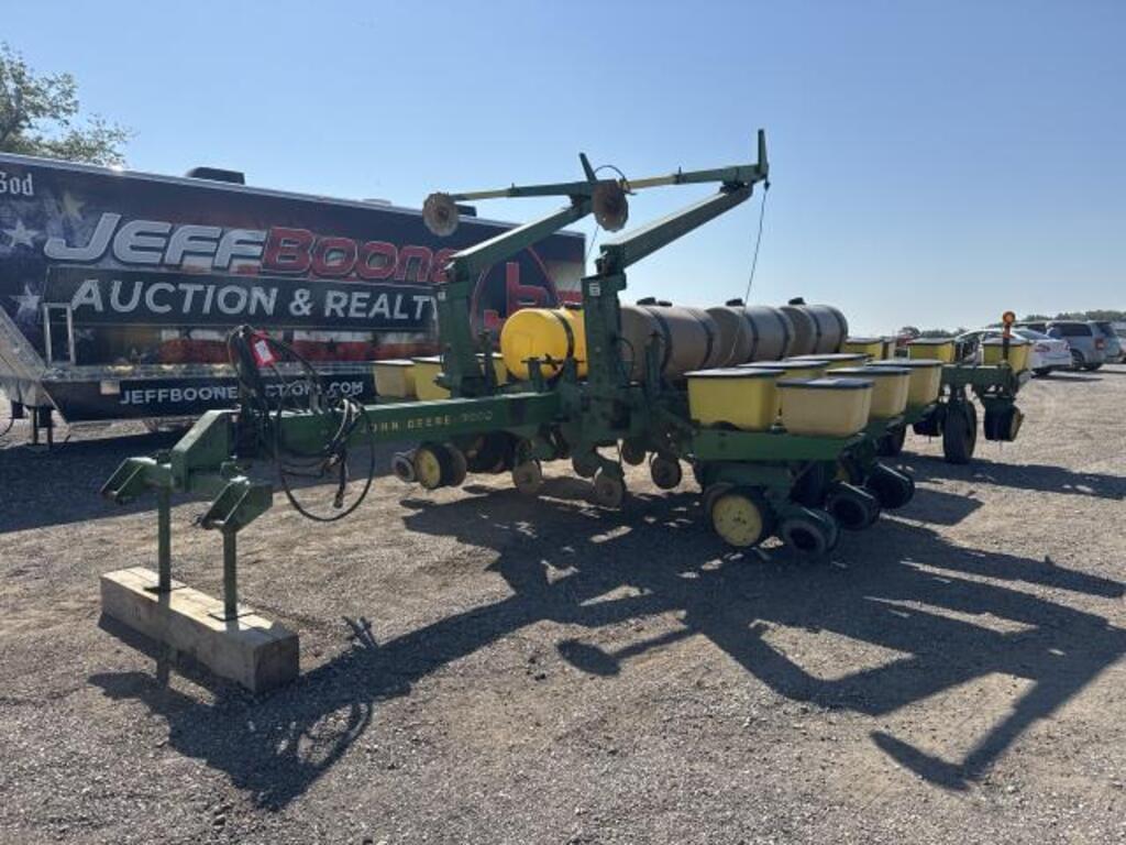 Image of John Deere 7000 Primary image