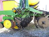 Thumbnail image John Deere 7000 11