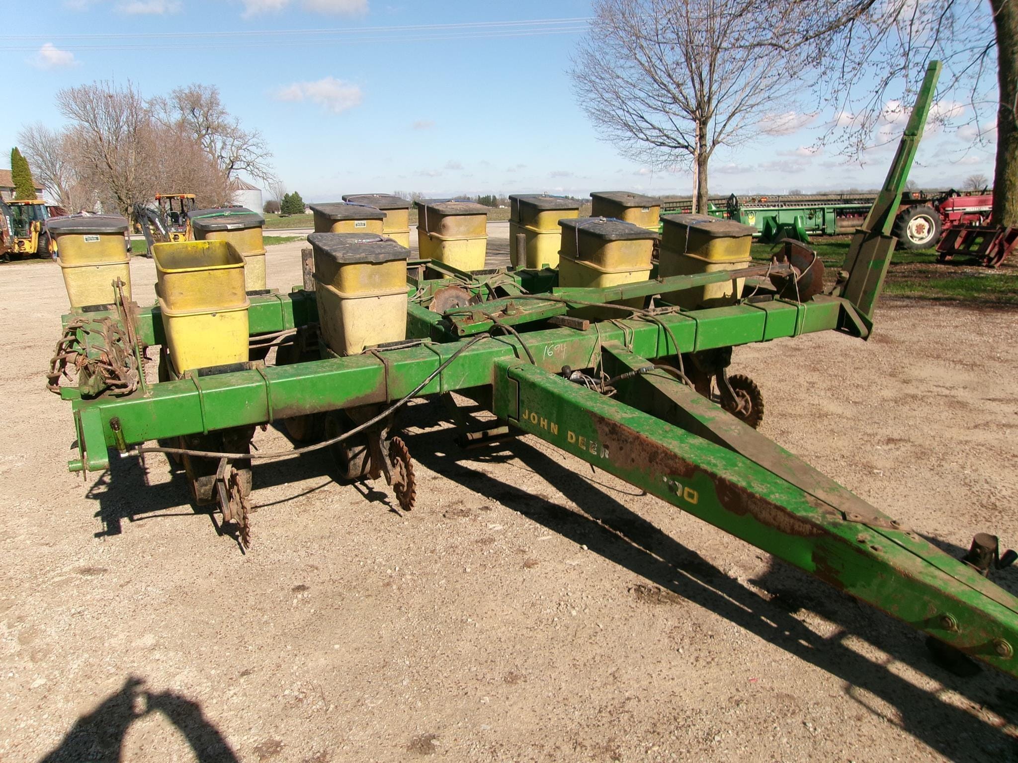 Main image John Deere 7000