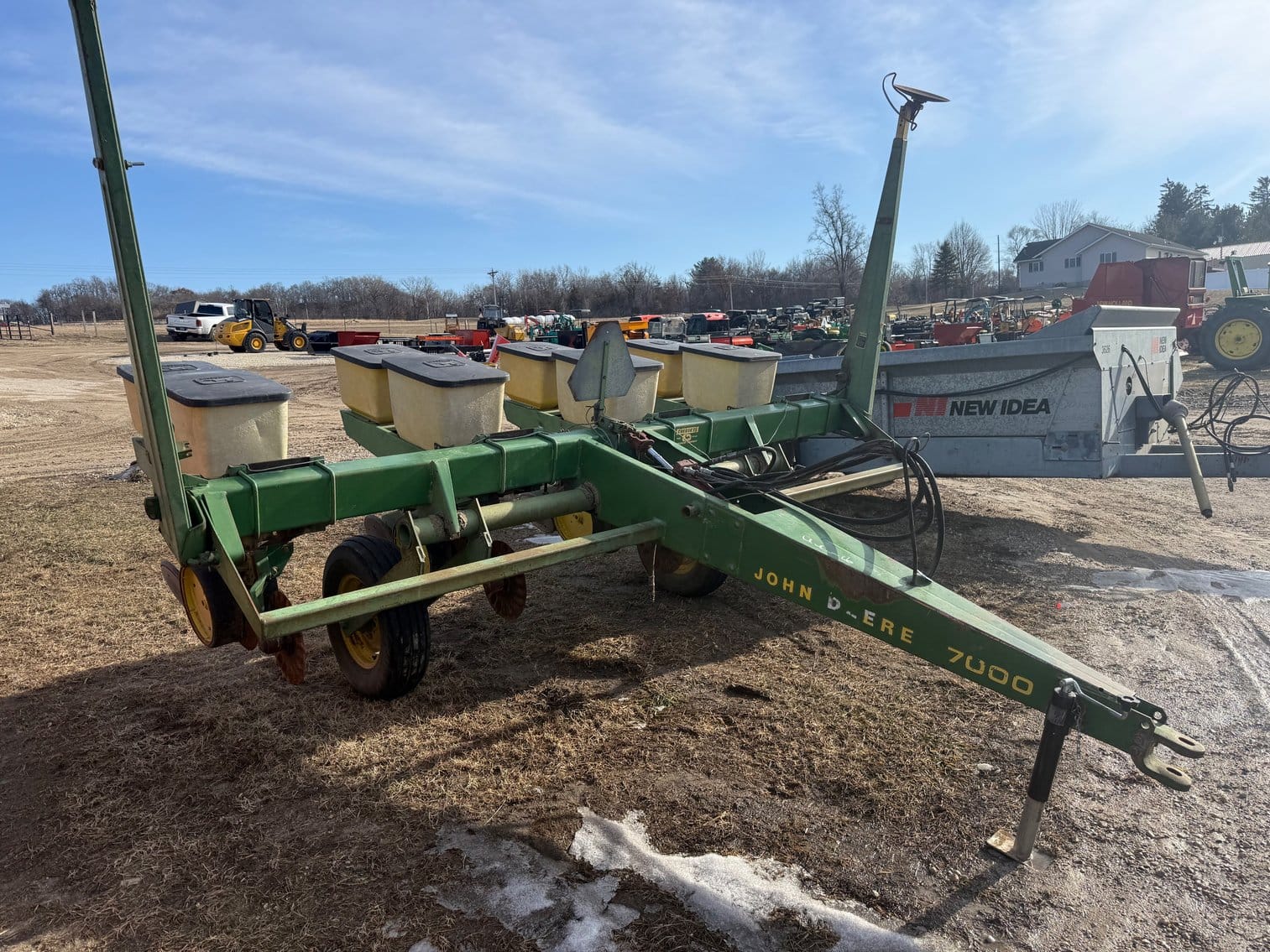 John Deere 7000 Equipment Image0