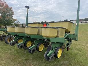 Main image John Deere 7000 3