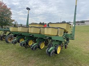 Main image John Deere 7000 9