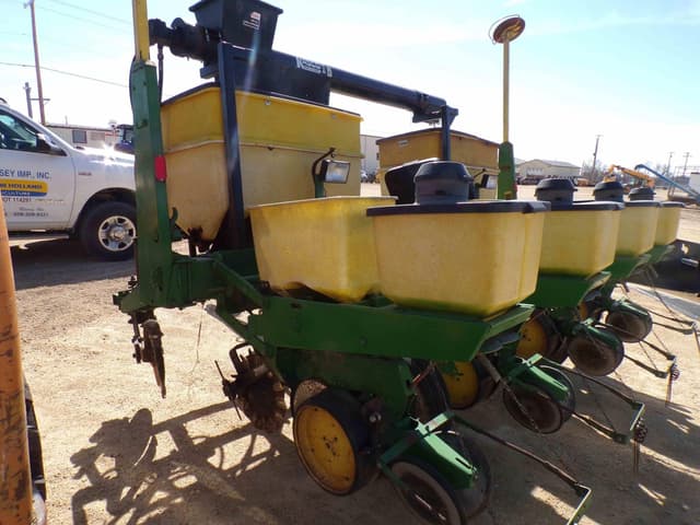 Image of John Deere 7000 equipment image 3