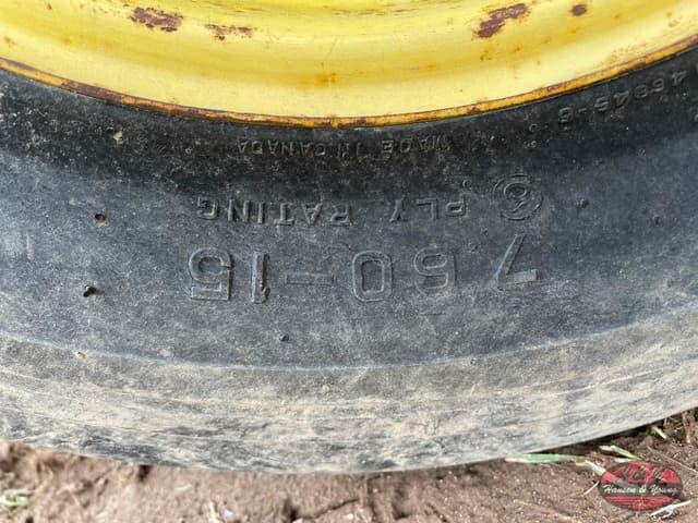 Image of John Deere 7000 equipment image 4