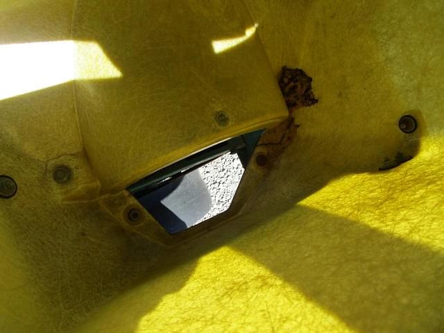 Image of John Deere 7000 equipment image 4