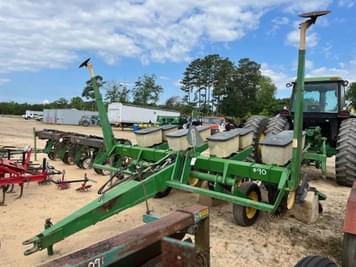 Main image John Deere 7000