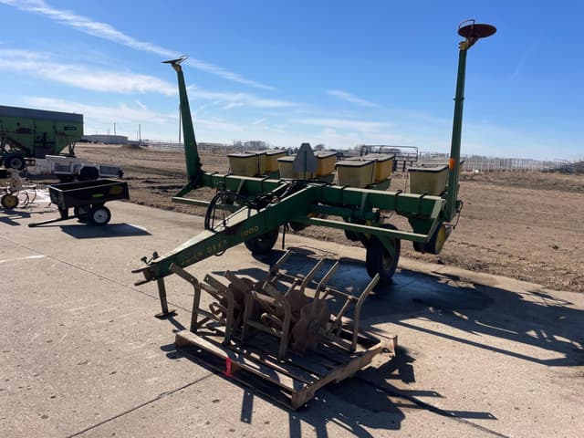 Image of John Deere 7000 equipment image 3