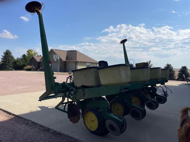 Image of John Deere 7000 equipment image 3