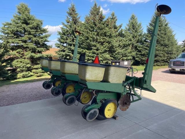 Image of John Deere 7000 equipment image 2