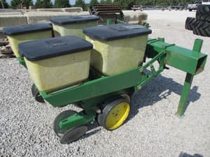 John Deere 7000 Image