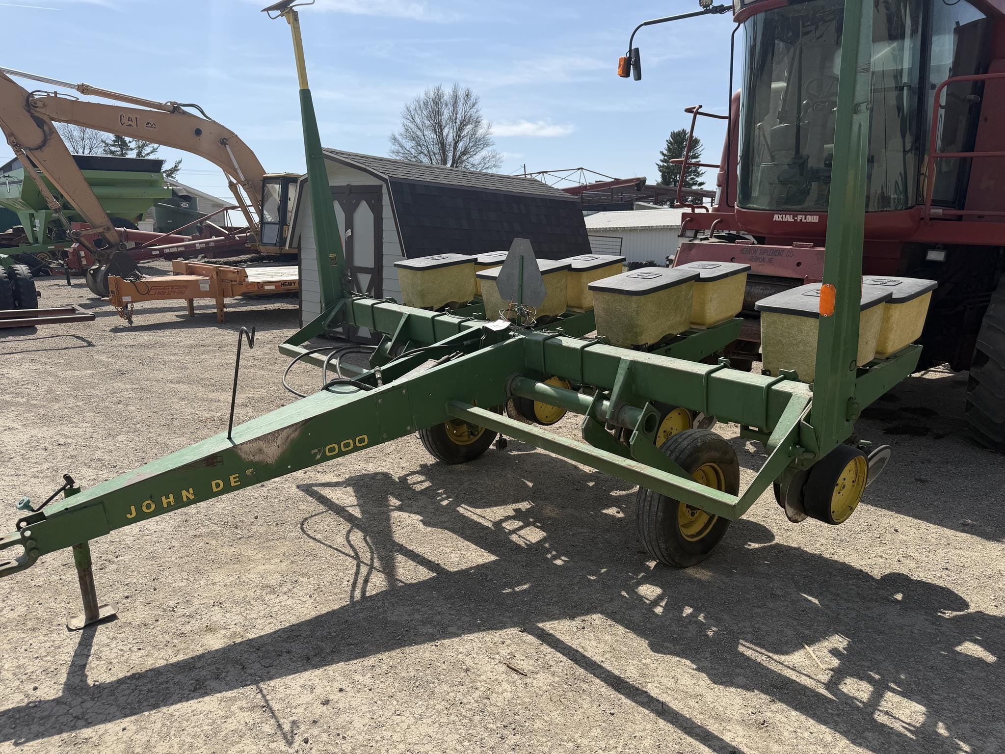 John Deere 7000 Equipment Image0