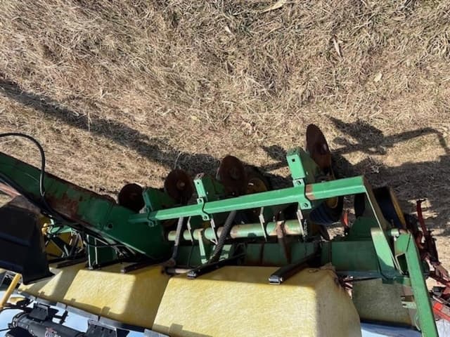 Image of John Deere 7000 equipment image 1