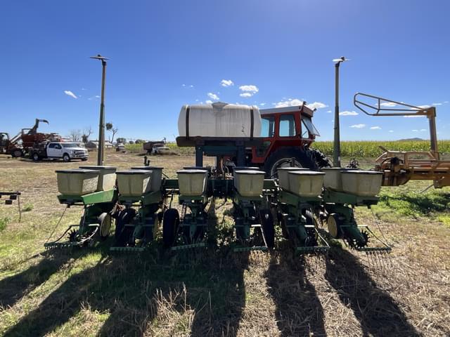 Image of John Deere 7000 equipment image 4