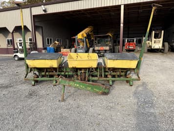 Main image John Deere 7000