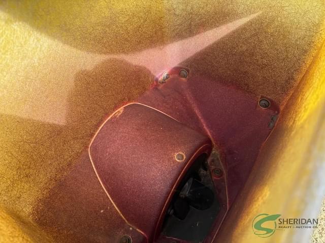 Image of John Deere 7000 equipment image 4