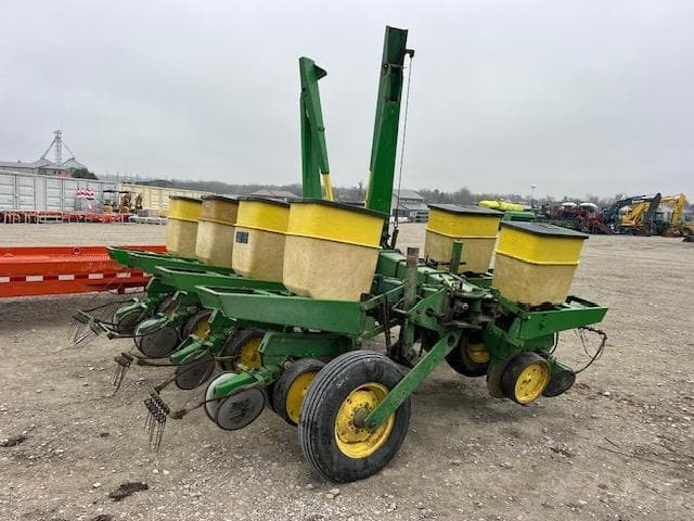 Image of John Deere 7000 equipment image 3