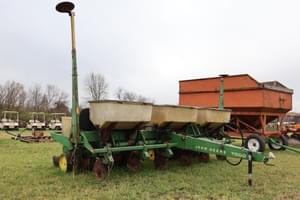 John Deere 7000 Image