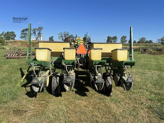 Image of John Deere 7000 equipment image 3