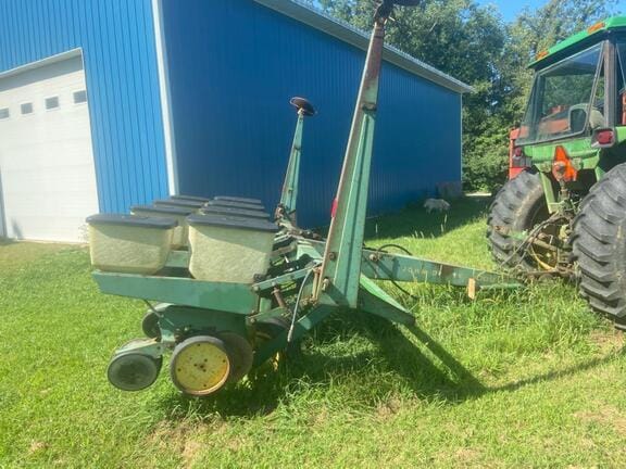 John Deere 7000 Image