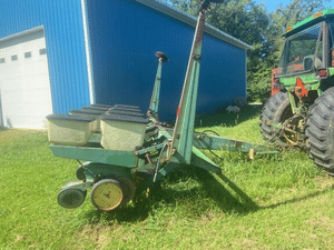 John Deere 7000 Image