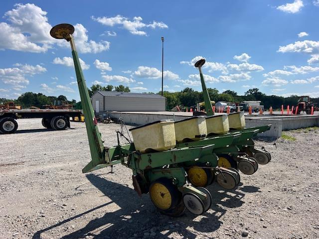 Image of John Deere 7000 equipment image 4