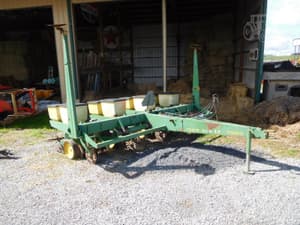 John Deere 7000 Image