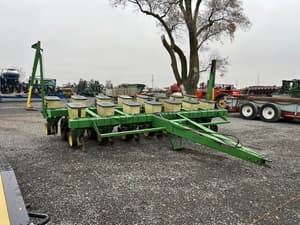 John Deere 7000 Image