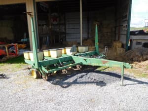 John Deere 7000 Image