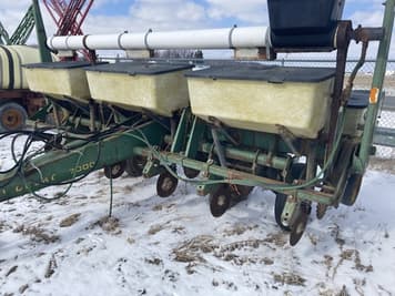 Main image John Deere 7000