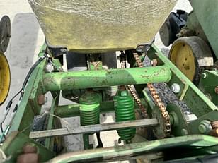 Main image John Deere 7000 18