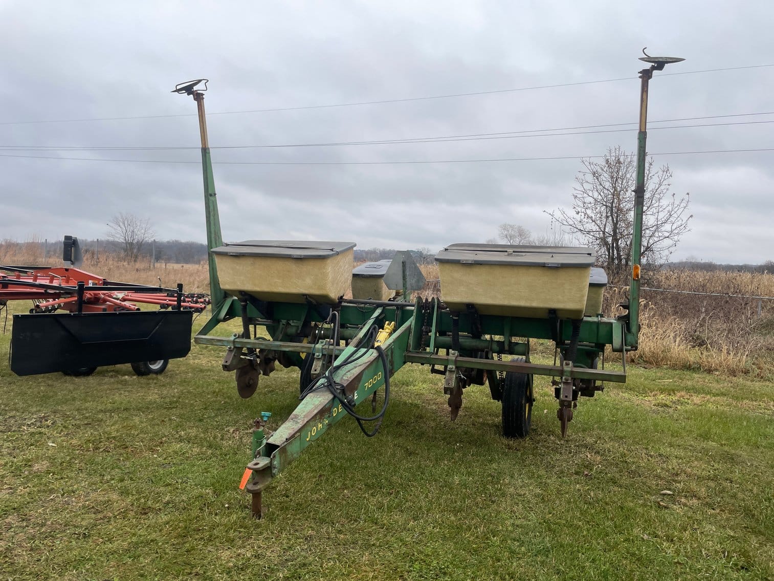 John Deere 7000 Equipment Image0