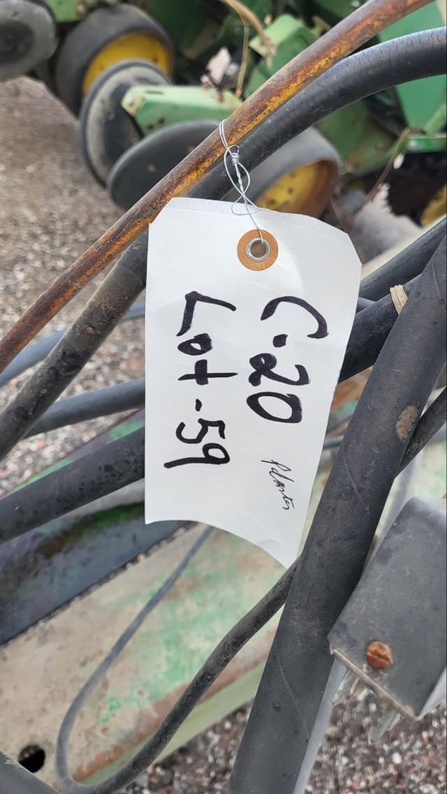 Image of John Deere 7000 equipment image 3