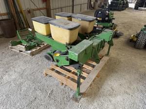 John Deere 7000 Image