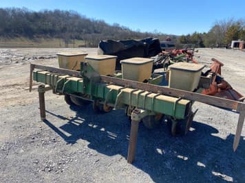 Main image John Deere 7000