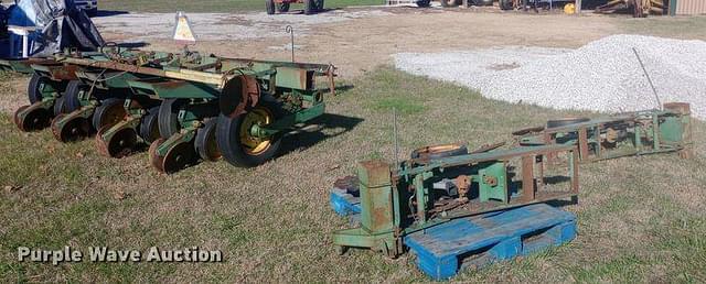 Image of John Deere 7000 equipment image 3