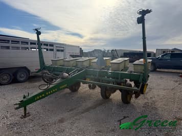 Main image John Deere 7000