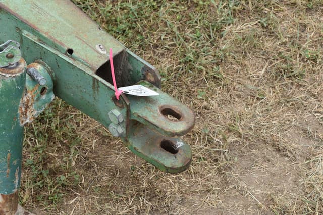Image of John Deere 7000 equipment image 3
