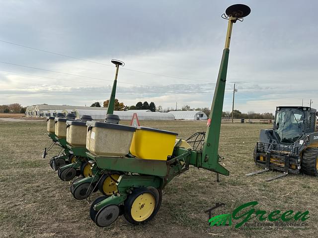 Image of John Deere 7000 equipment image 4