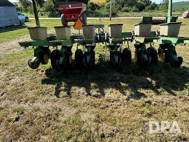 Image of John Deere 7000 equipment image 3