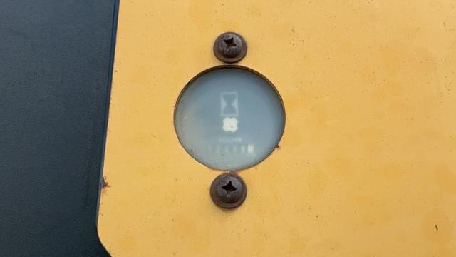 Image of John Deere 700H equipment image 4