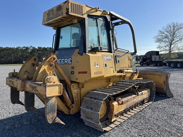 Image of John Deere 700J equipment image 2