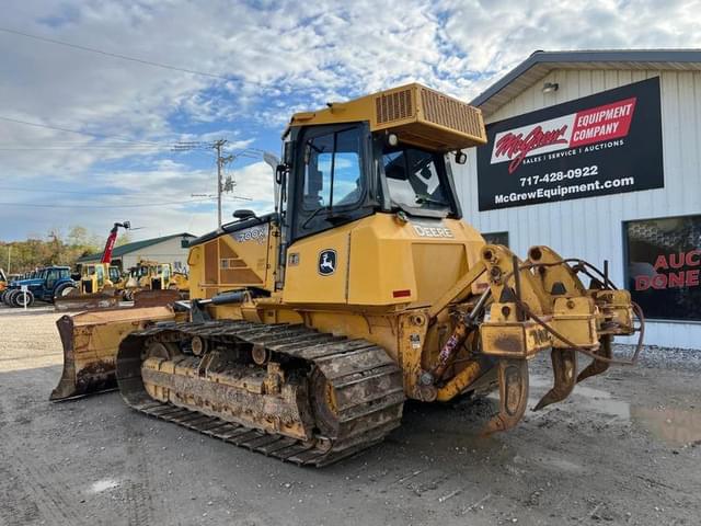 Image of John Deere 700K equipment image 2