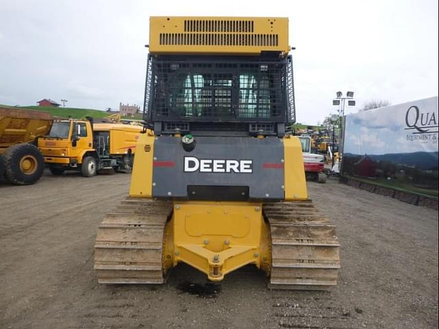 Image of John Deere 700L LGP equipment image 3