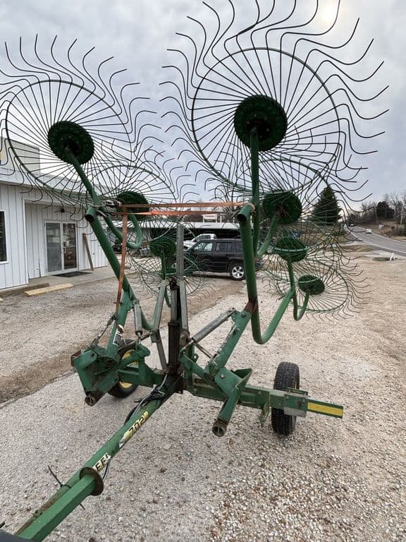 Image of John Deere 702 Image 1
