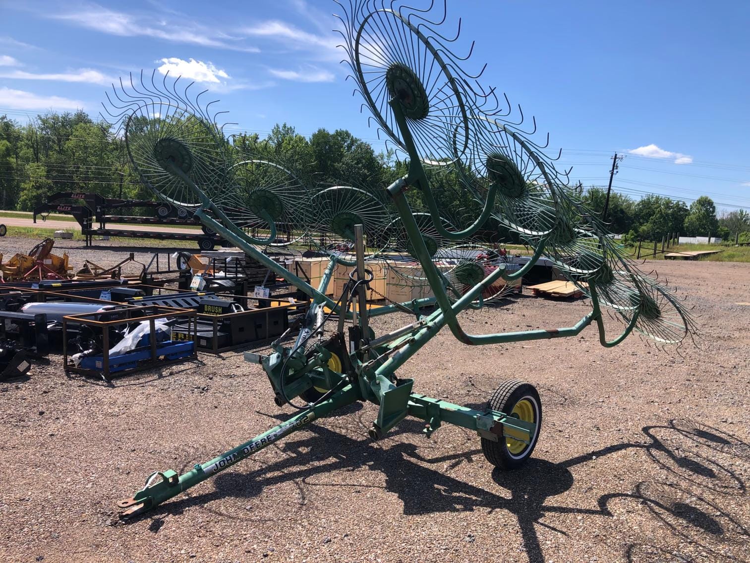 John Deere 702 Equipment Image0