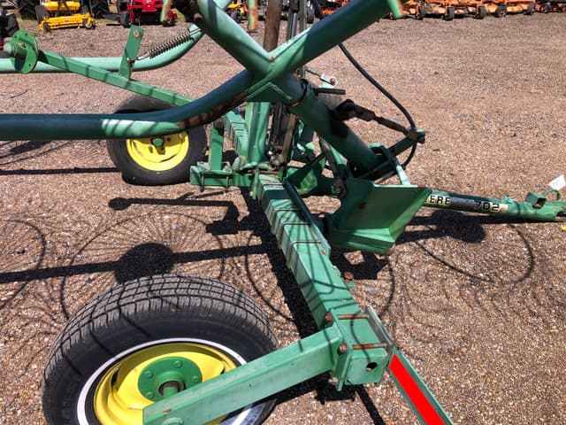 Image of John Deere 702 equipment image 3