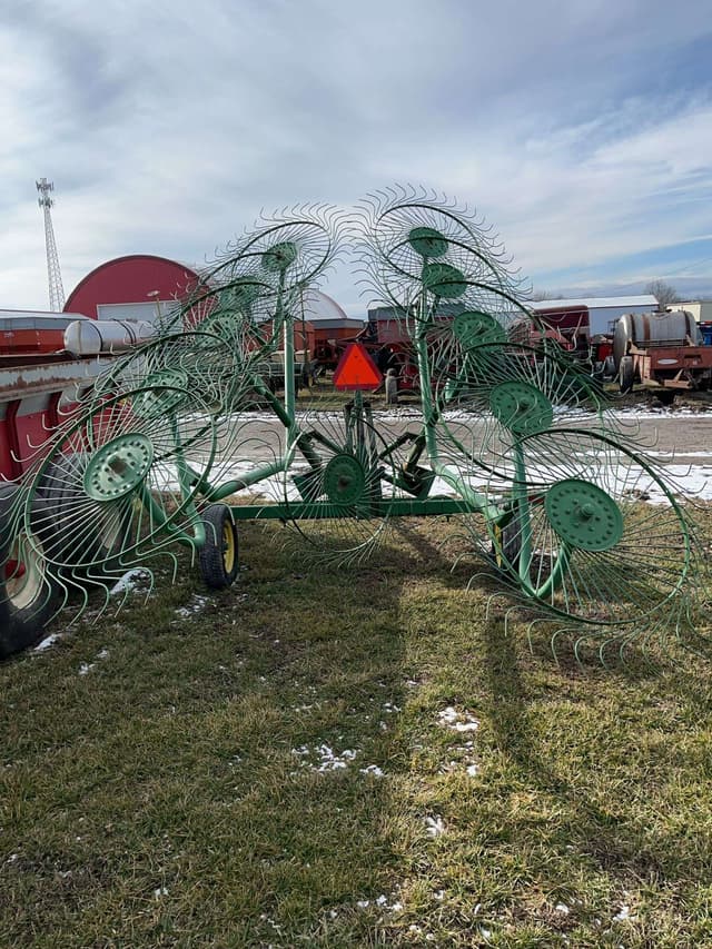 Image of John Deere 702 equipment image 3